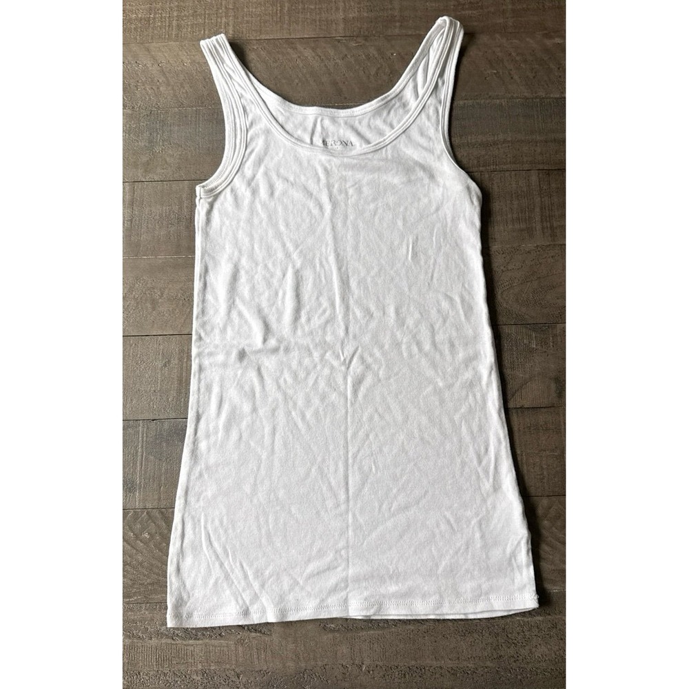Merona Women's White Tank Top Size Medium‎
